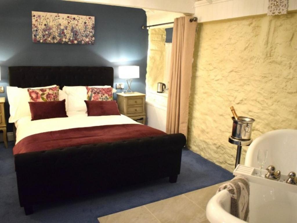 The Mendip Inn Binegar Номер фото